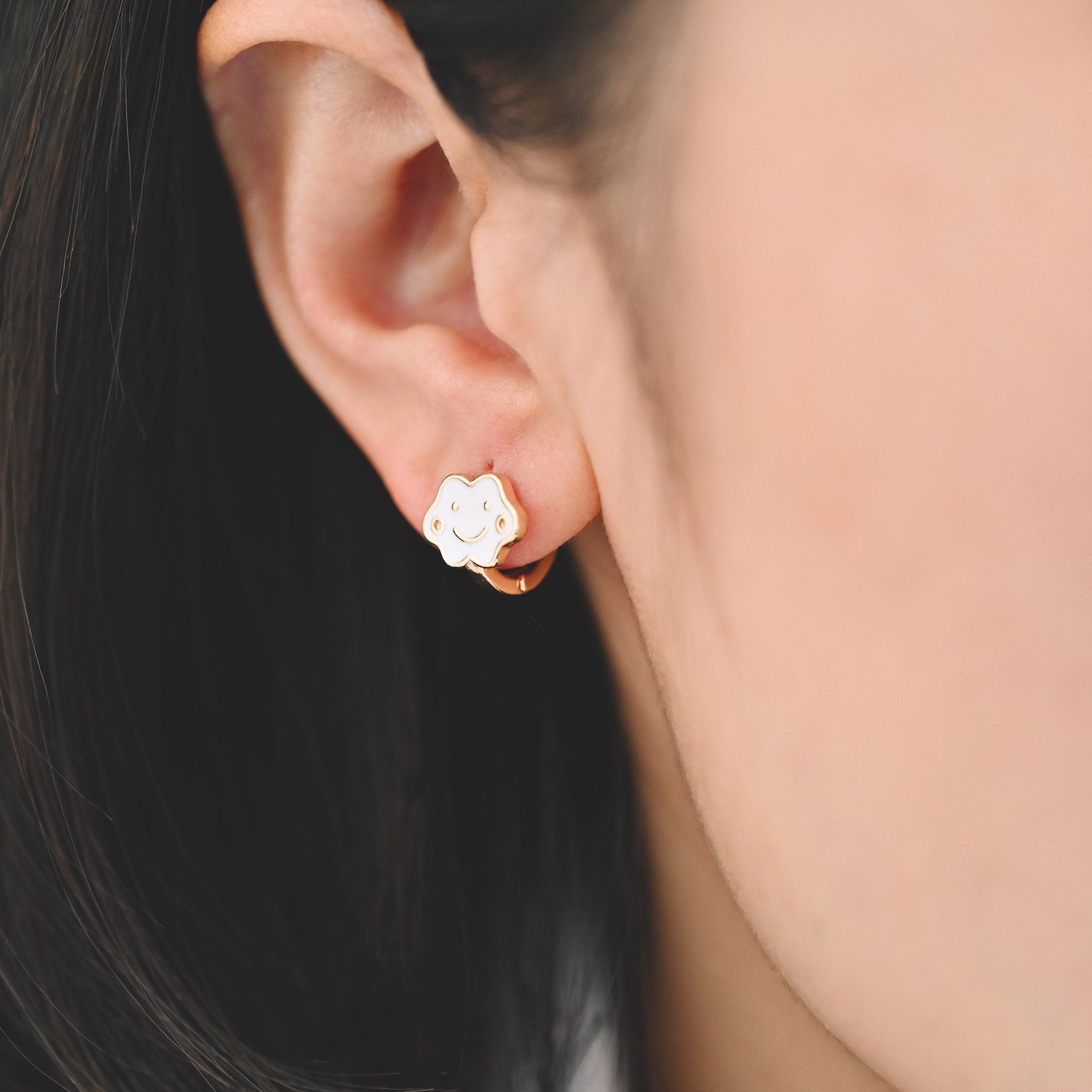 4pcs Gold Enamel Smile Cloud Hoop Earrings, 18K Gold plated Brass, Minimalist Huggie Earrings (GB-3839-E)